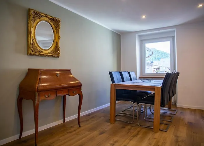 Zum Brauneberg Casa de Férias